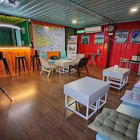 Boxinn The Kontena Home Semporna Exterior foto