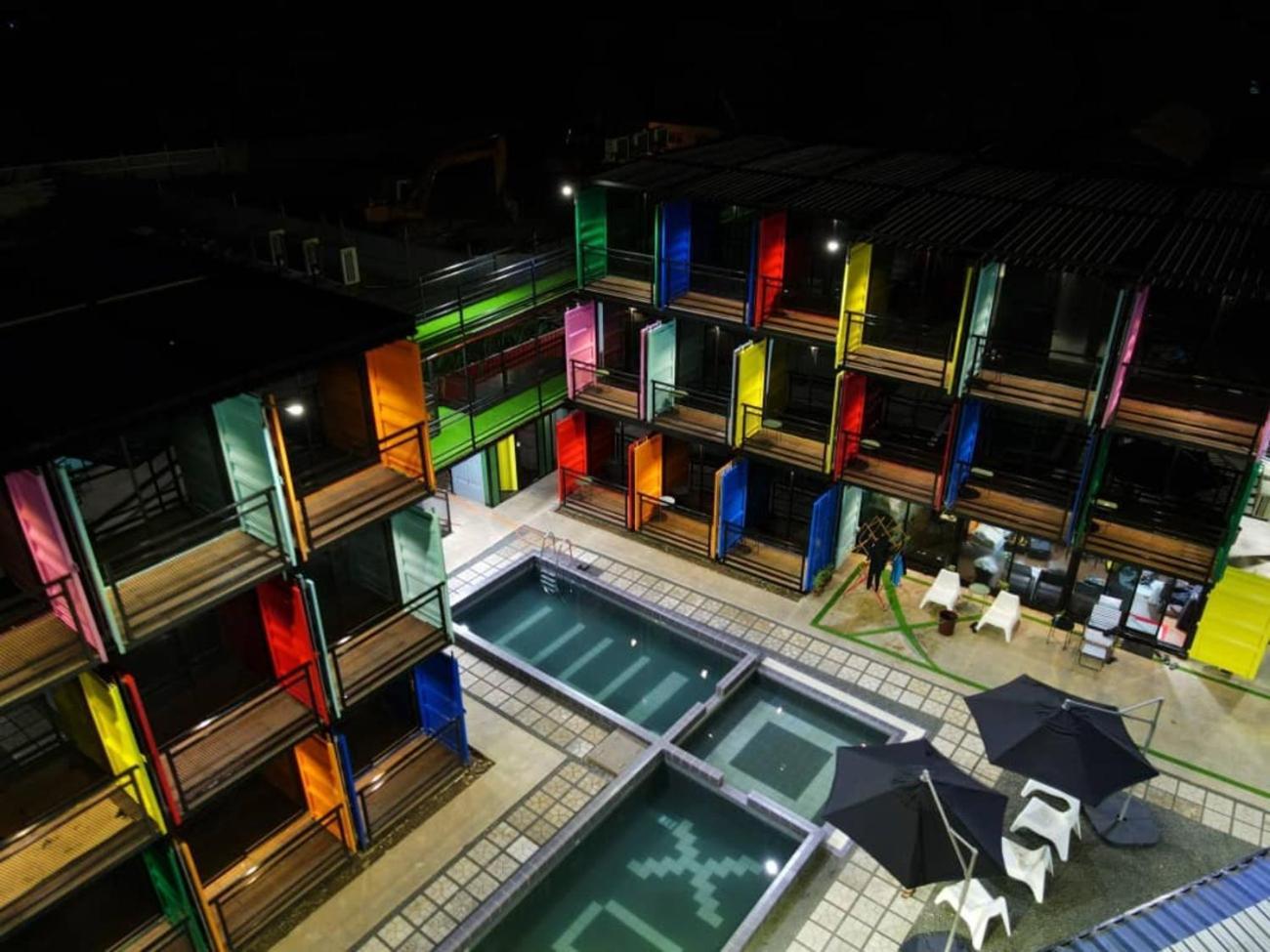 Boxinn The Kontena Home Semporna Exterior foto