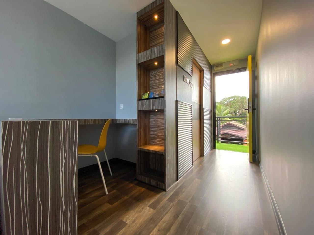 Boxinn The Kontena Home Semporna Exterior foto